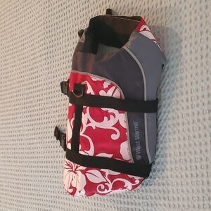 nwot West Marine Small Dog Life Vest